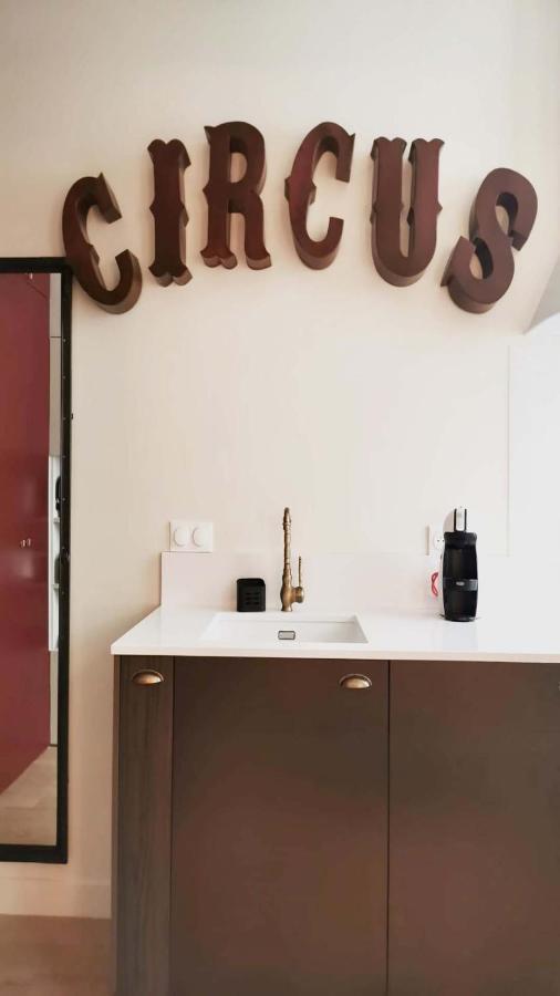 Charmant Studio A Paris 15 A Proximite Tour Eiffel Exterior photo